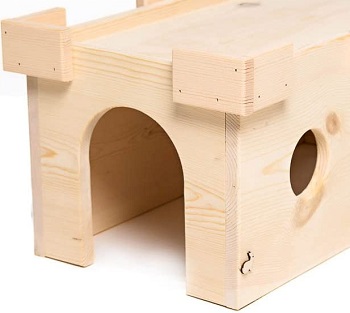 BEST SMALL CASTLE RABBIT HUTCH