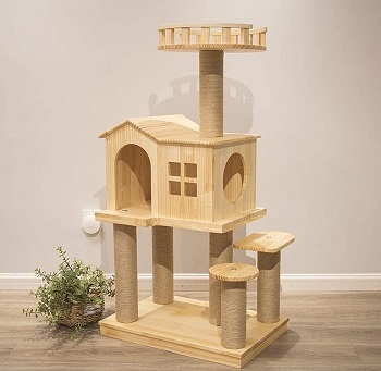 Tghy Wooden Cat Castle